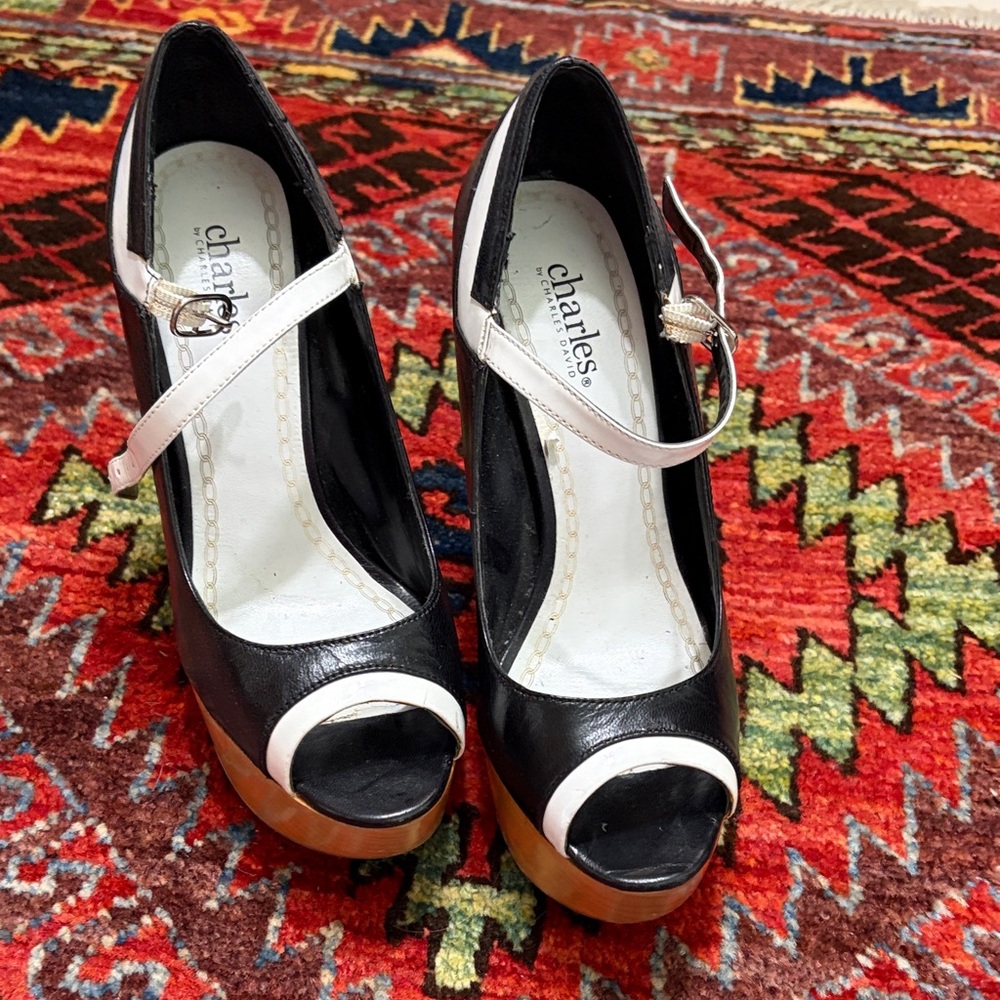 Charles By Charles David Black and White Peep Toe Heels with Strap